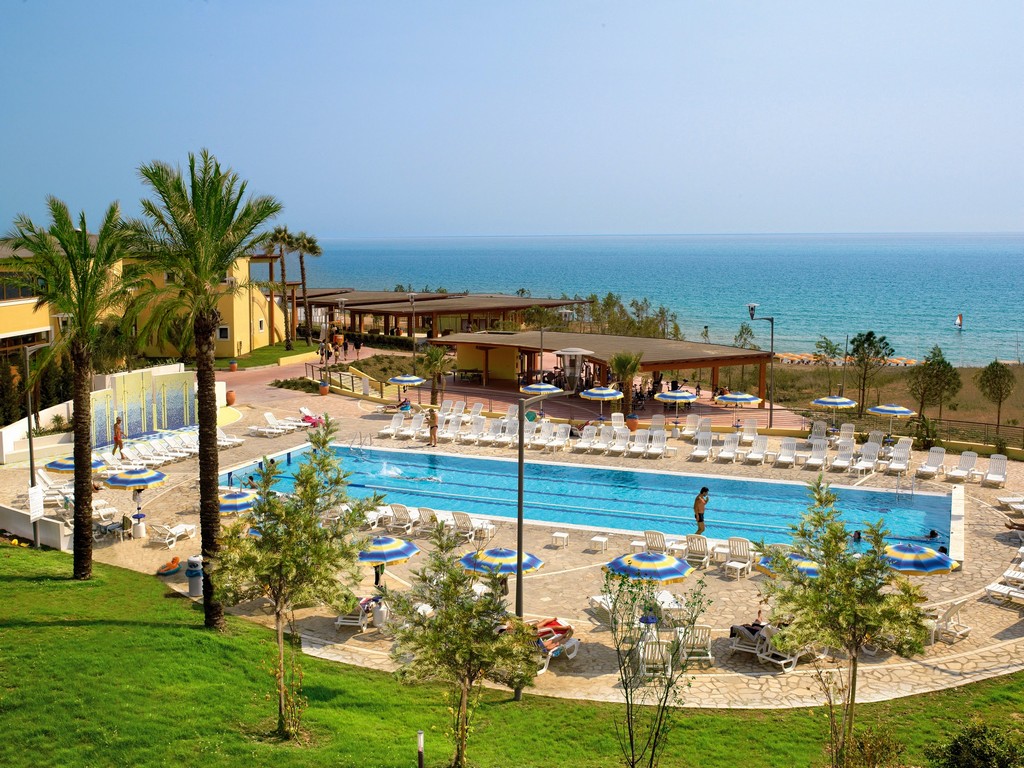 OFFERTA 25-28 SETTEMBRE SERENUSA VILLAGE